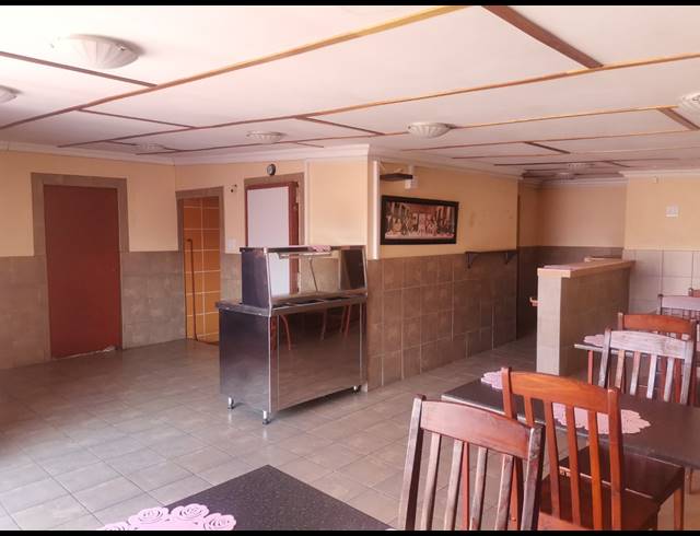 BEDROOM HOUSE FOR SALE IN VANDERBIJLPARK CW 6